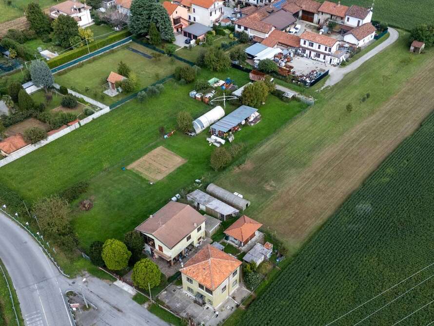 villa di 5 locali a concorezzo