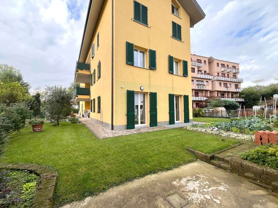 appartamento di 4 locali a monza