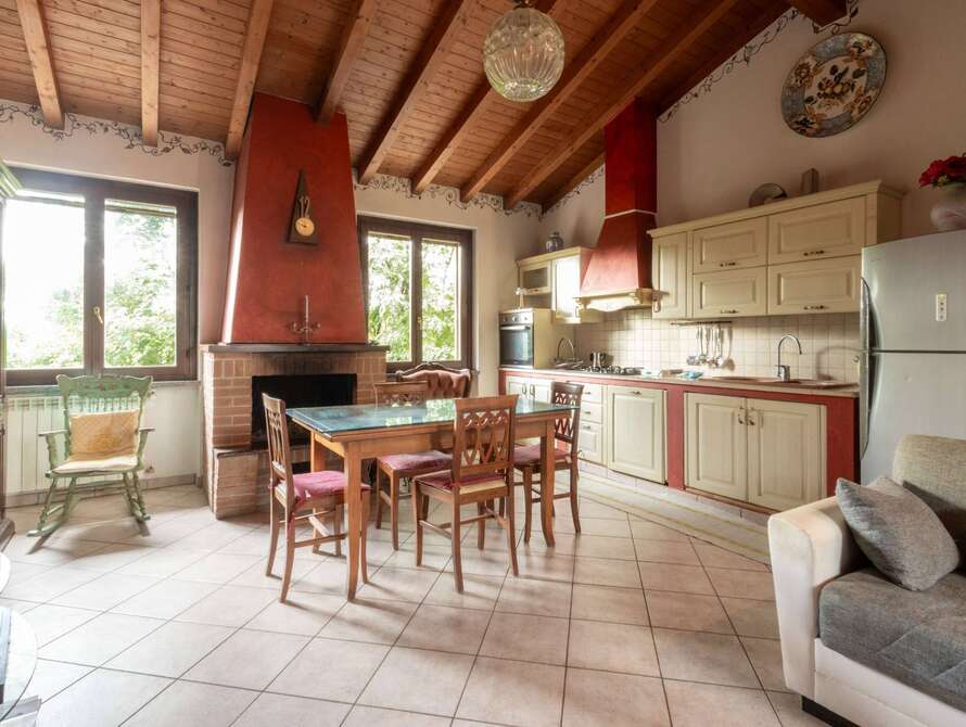 appartamento di 3 locali a usmate velate