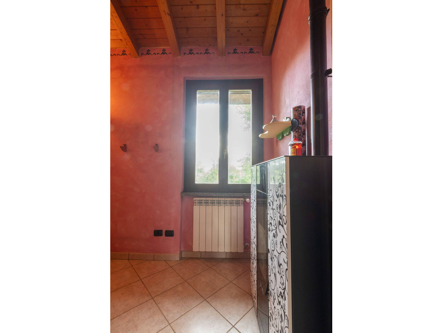 appartamento di 3 locali a usmate velate