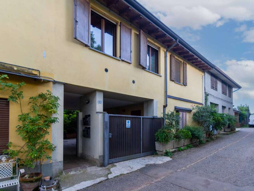 appartamento di 3 locali a usmate velate