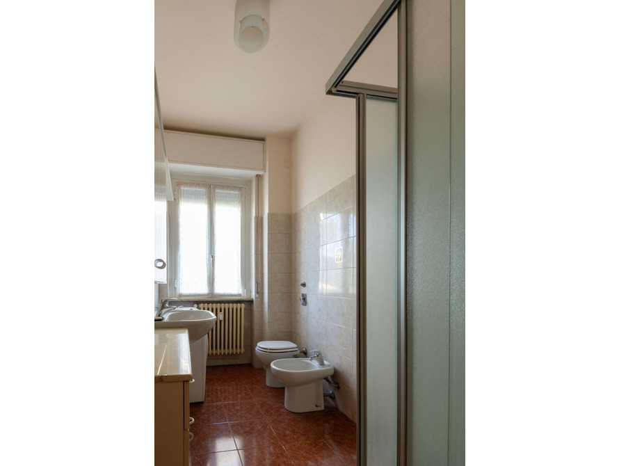 appartamento di 3 locali a usmate velate