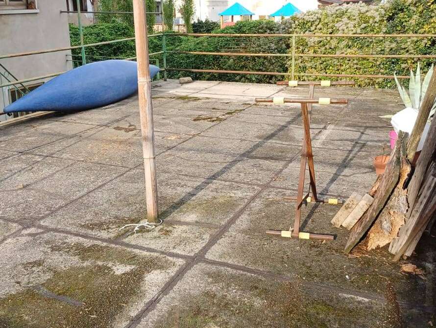 porzione di casa di 8 locali a cornate d adda