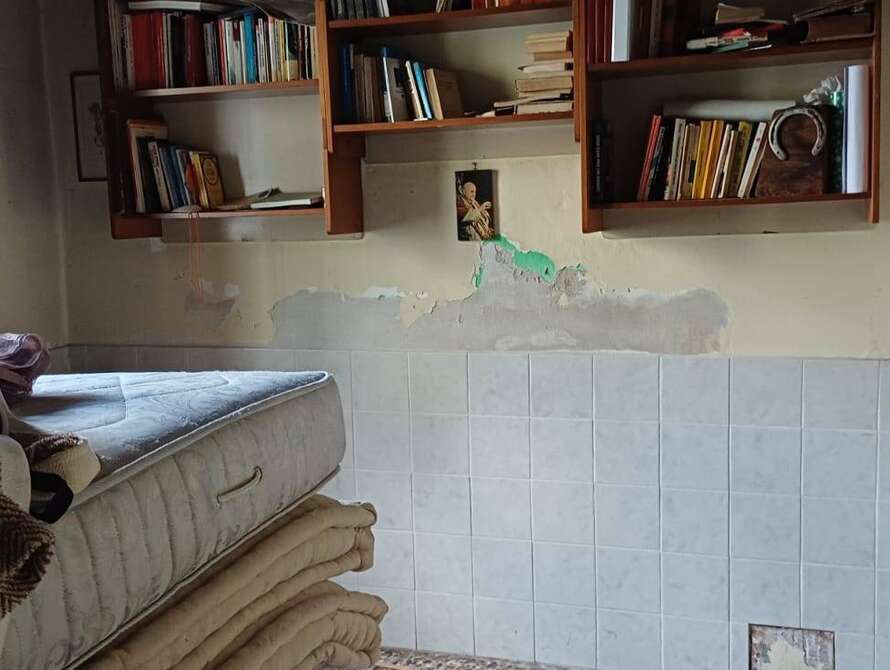 porzione di casa di 8 locali a cornate d adda