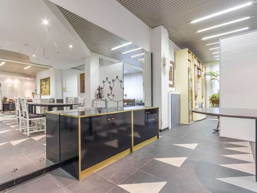 studio ufficio di 4 locali a lissone