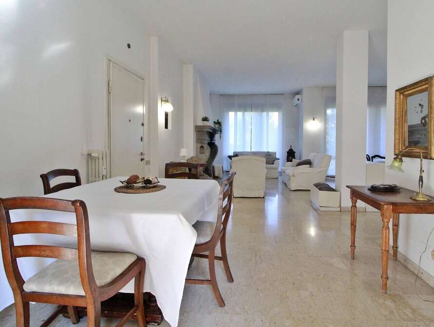 appartamento di 5 locali a monza