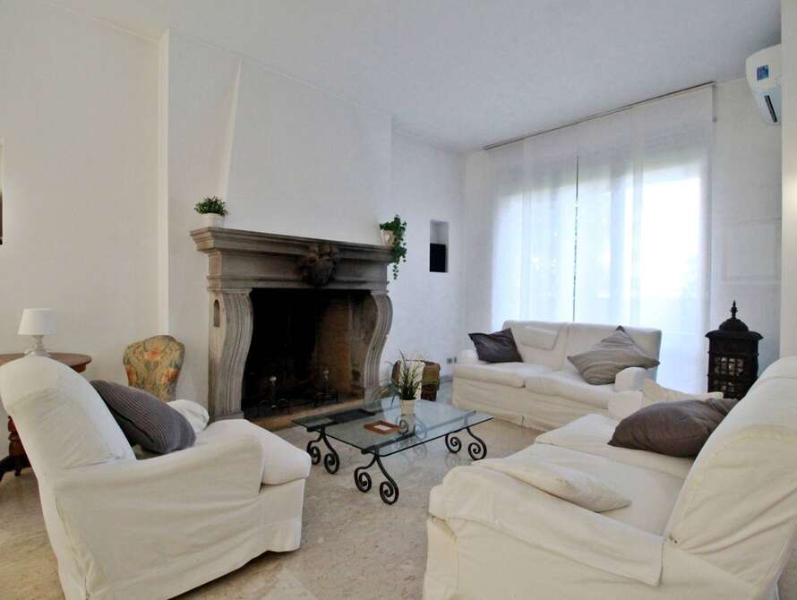 appartamento di 5 locali a monza