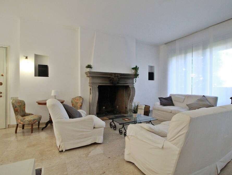 appartamento di 5 locali a monza