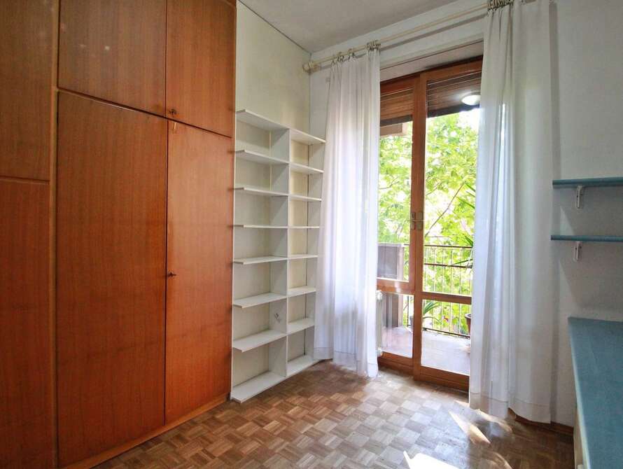 appartamento di 5 locali a monza