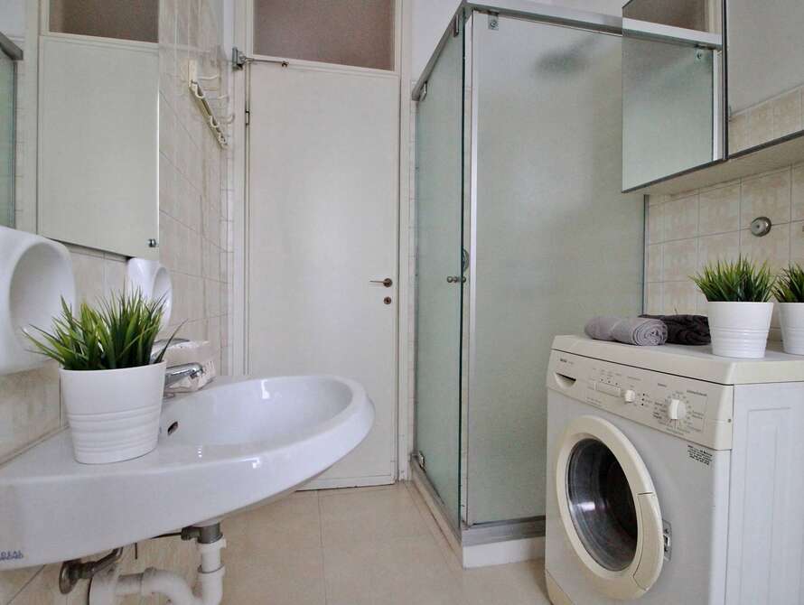 appartamento di 5 locali a monza