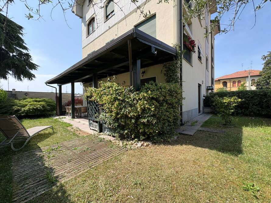 appartamento di 3 locali a monza