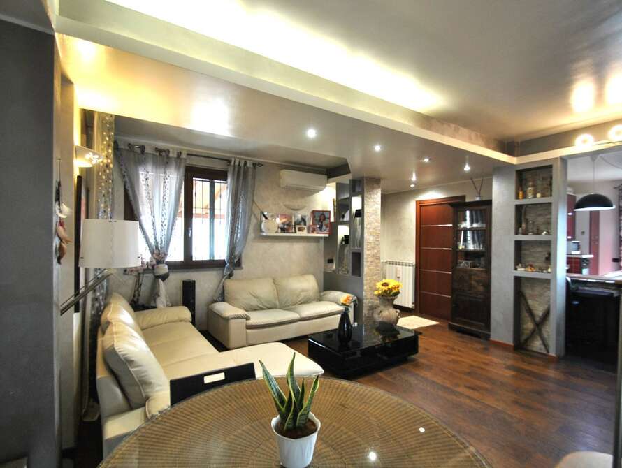 villa di 8 locali a vimercate
