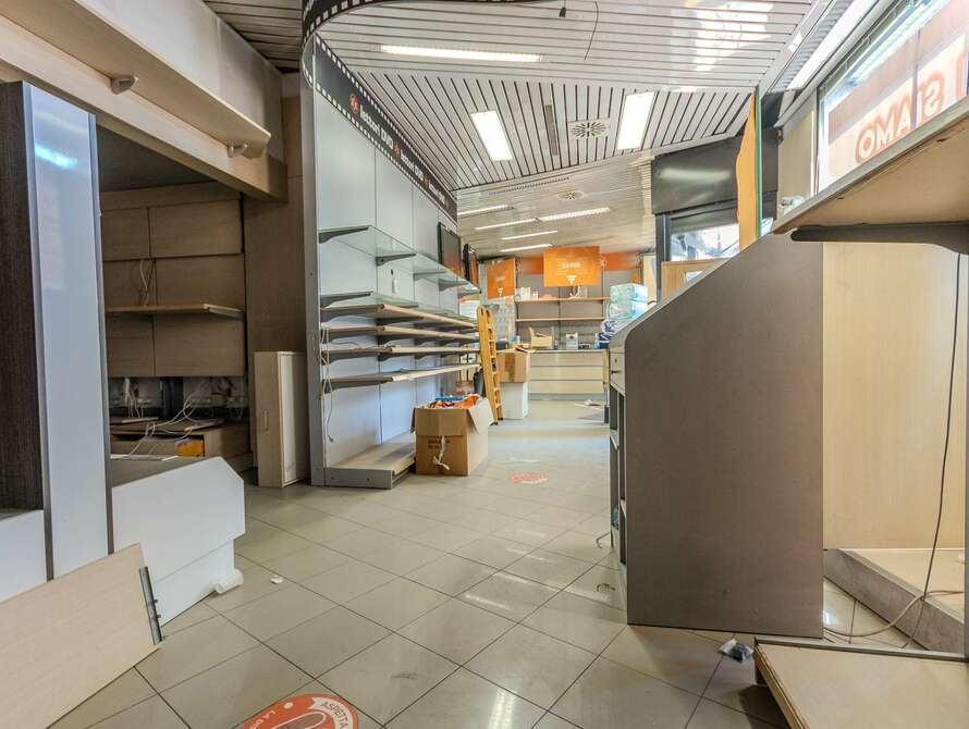 locale commerciale a lissone