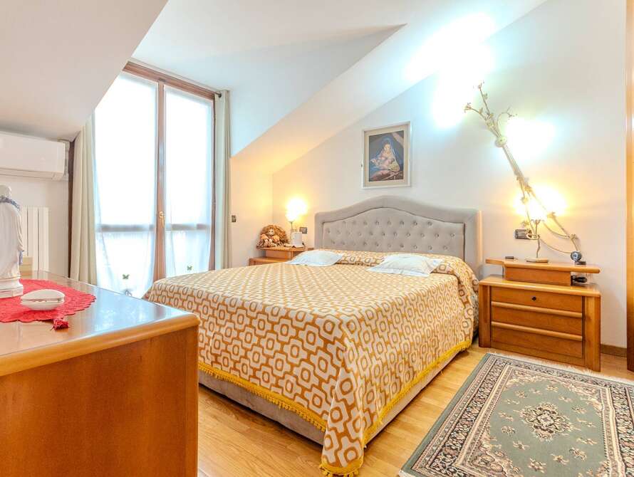 mansarda di 3 locali a lissone