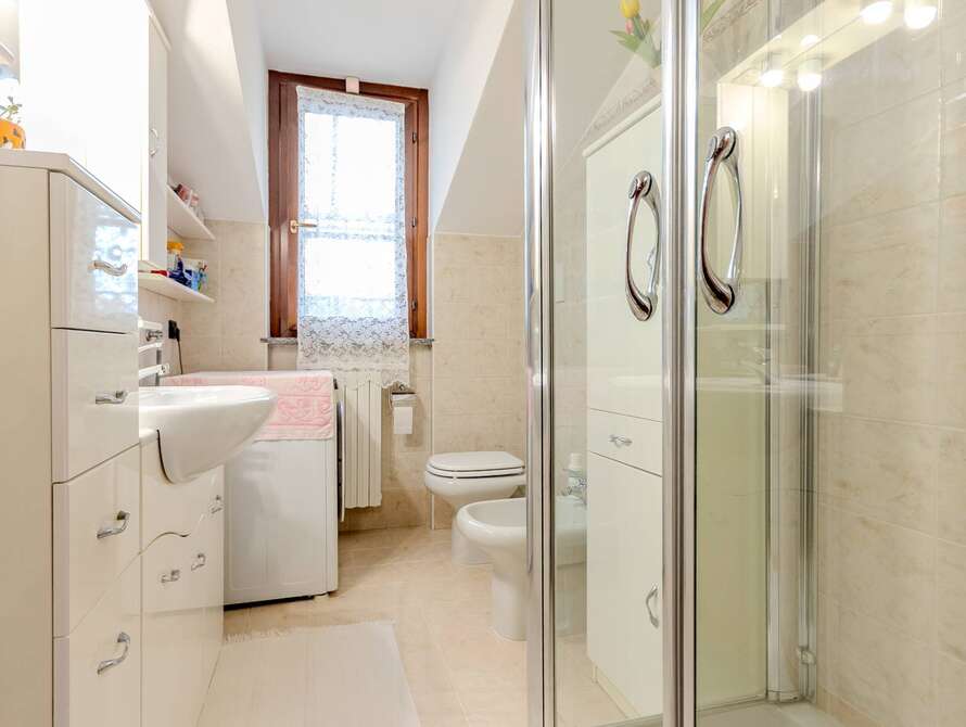 mansarda di 3 locali a lissone