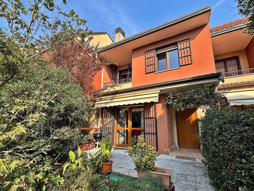 villetta a schiera di 4 locali a usmate velate