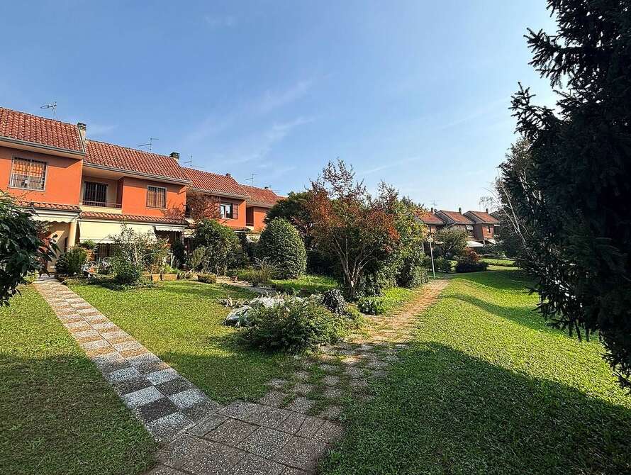 villetta a schiera di 4 locali a usmate velate