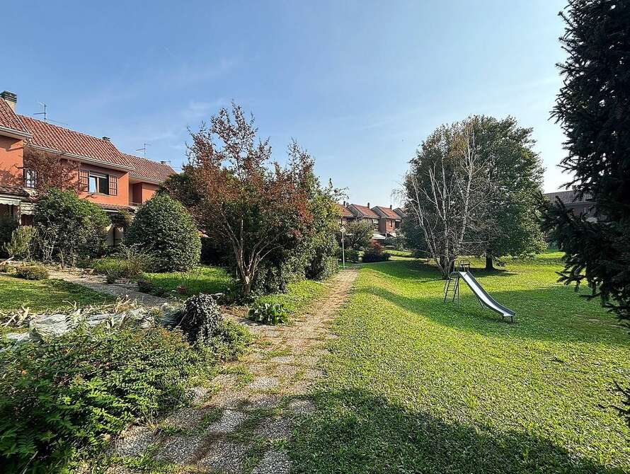 villetta a schiera di 4 locali a usmate velate