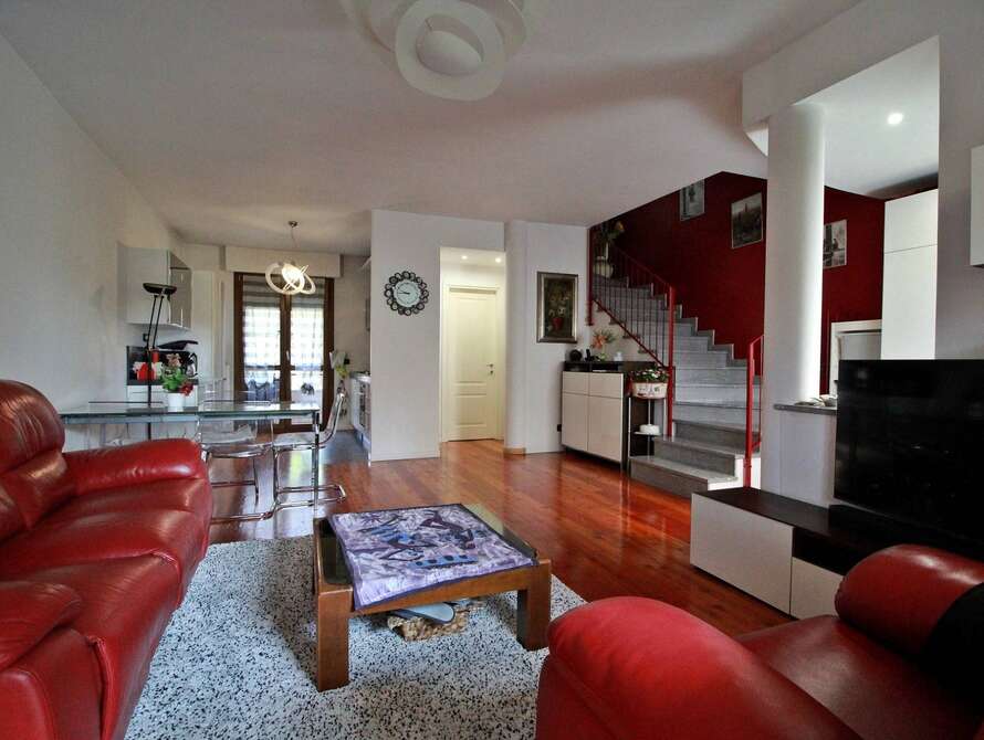 villetta a schiera di 4 locali a usmate velate