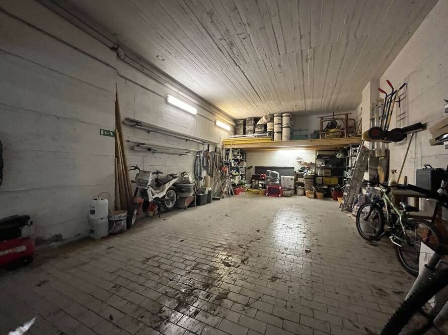 box o garage di 1 locali a monza