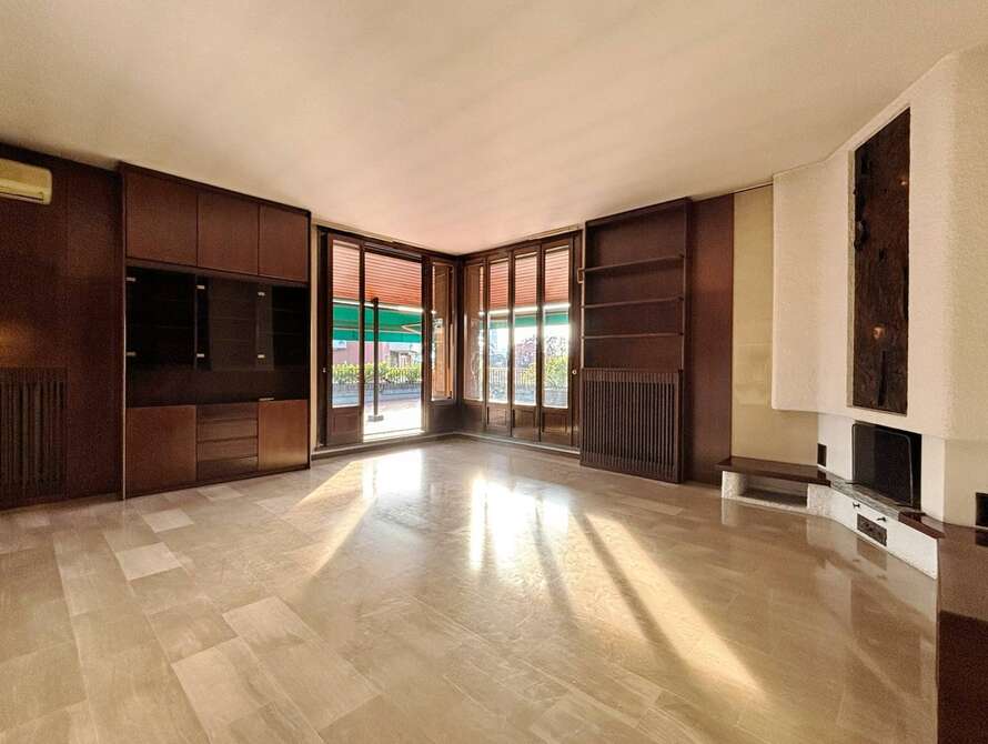 attico di 5 locali a monza