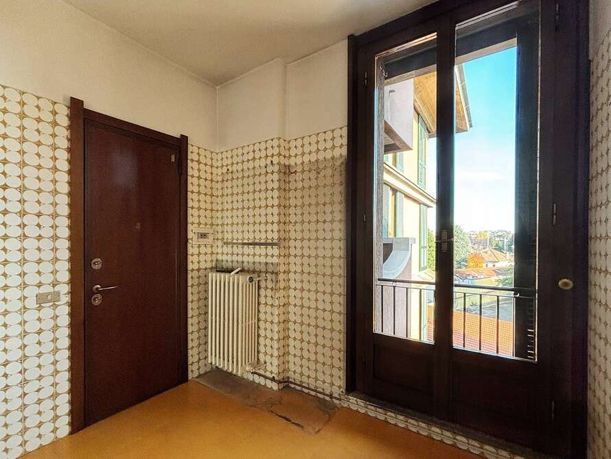 attico di 5 locali a monza