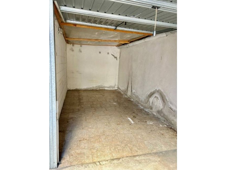 box o garage di 1 locali a lissone