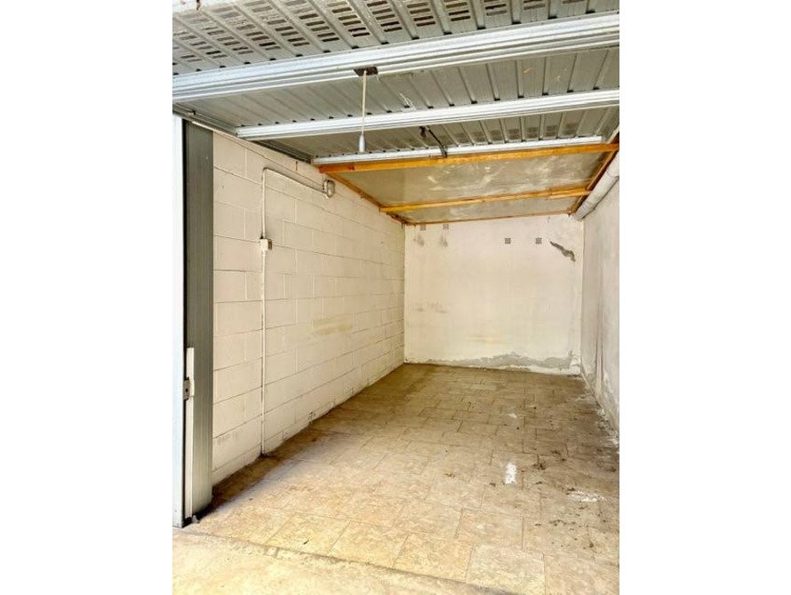 box o garage di 1 locali a lissone