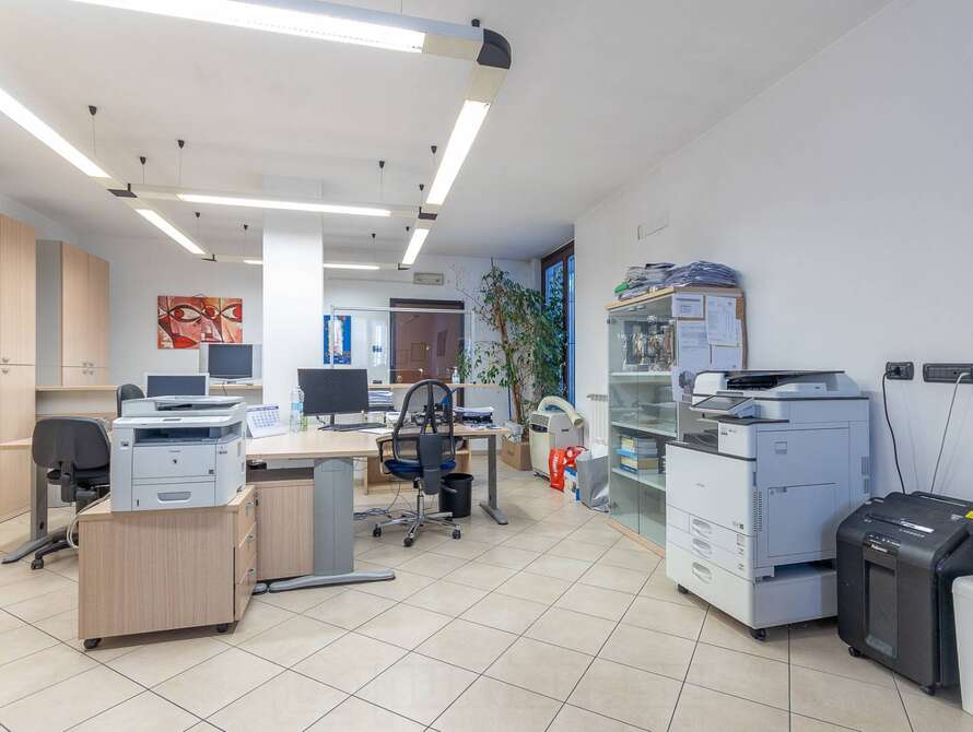 ufficio di 1 locali a seregno