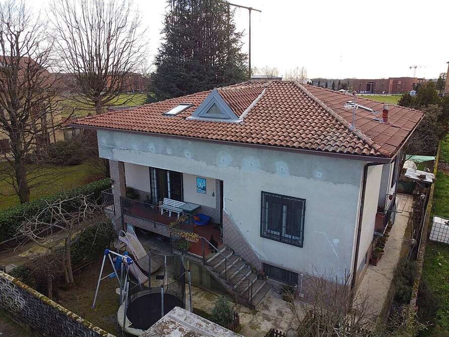 villetta a schiera di 5 locali a aicurzio