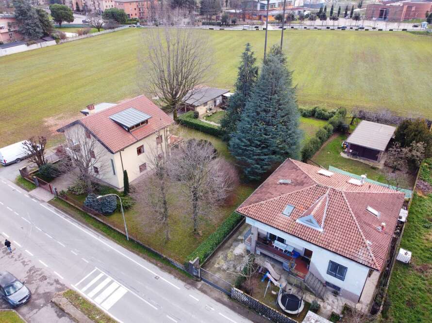 villetta a schiera di 5 locali a aicurzio