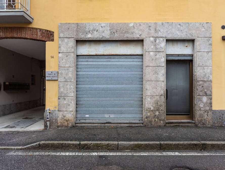 negozio di 1 locali a concorezzo
