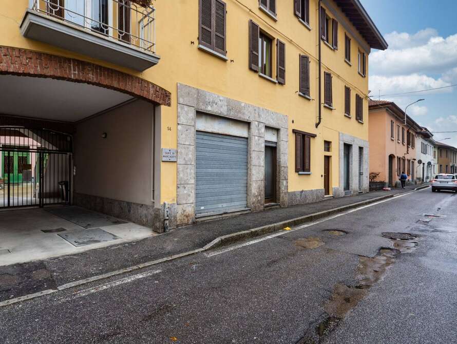 negozio di 1 locali a concorezzo