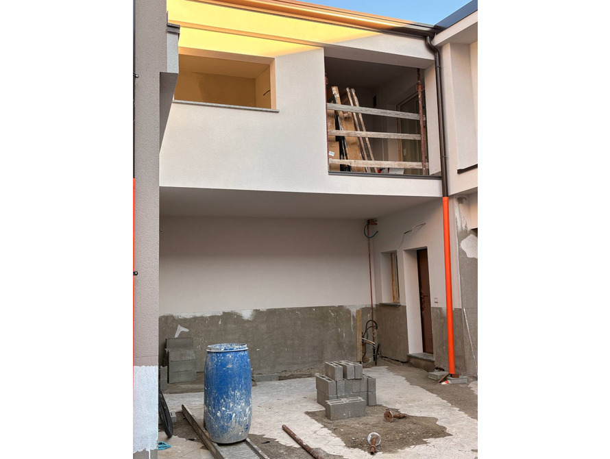 vendita nuovo bilocale piu taverna