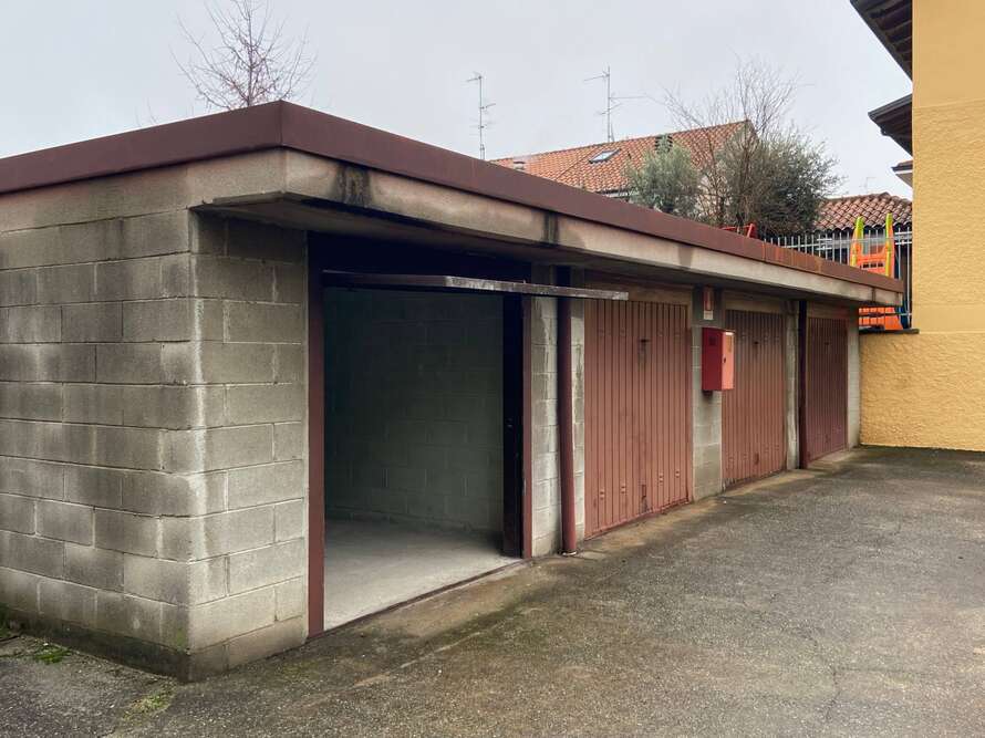 box o garage di 1 locali a concorezzo