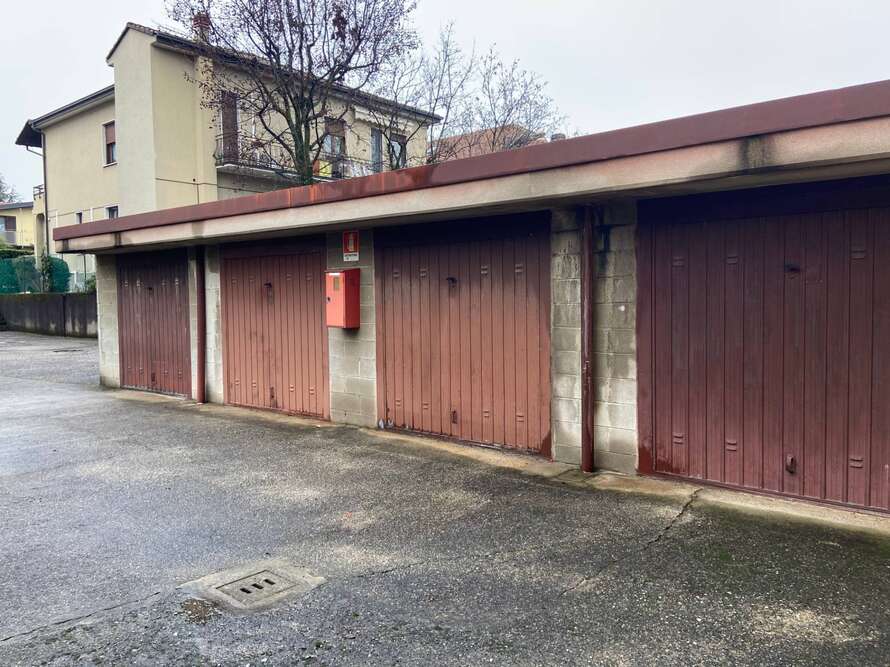 box o garage di 1 locali a concorezzo