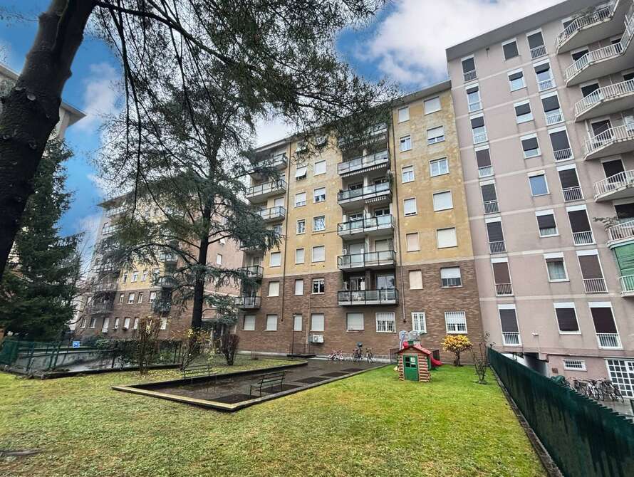 appartamento di 2 locali a monza