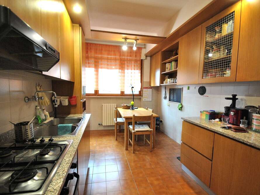 appartamento di 3 locali a vimercate