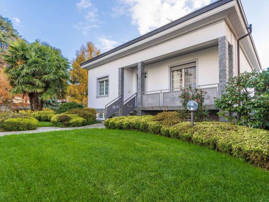 villa di 5 locali a ronco briantino