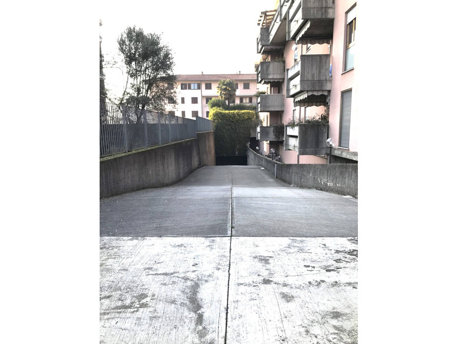 box o garage di 1 locali a concorezzo