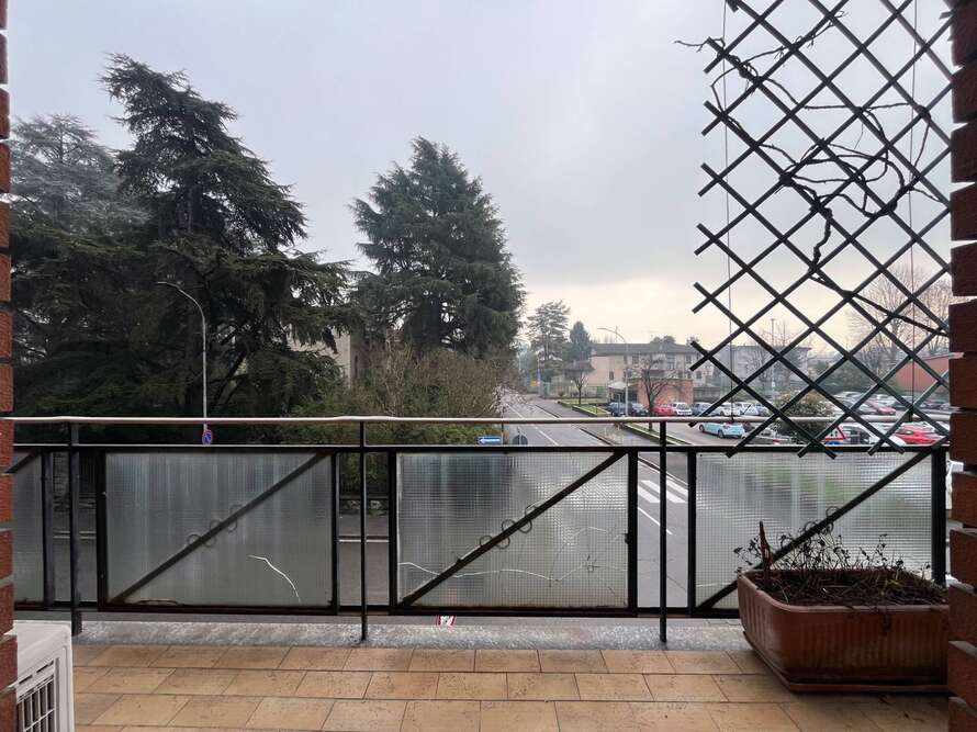 appartamento di 3 locali a villasanta