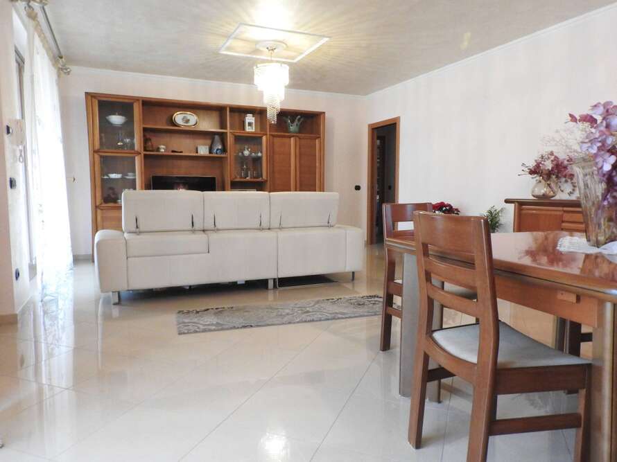 appartamento di 4 locali a bernareggio