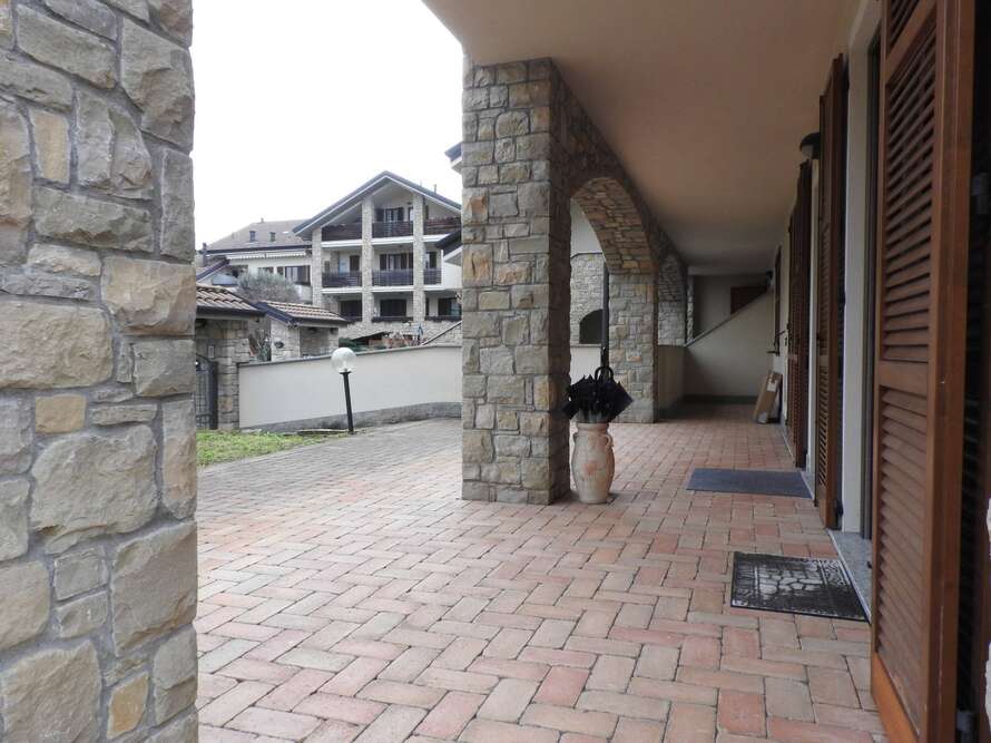 appartamento di 4 locali a bernareggio