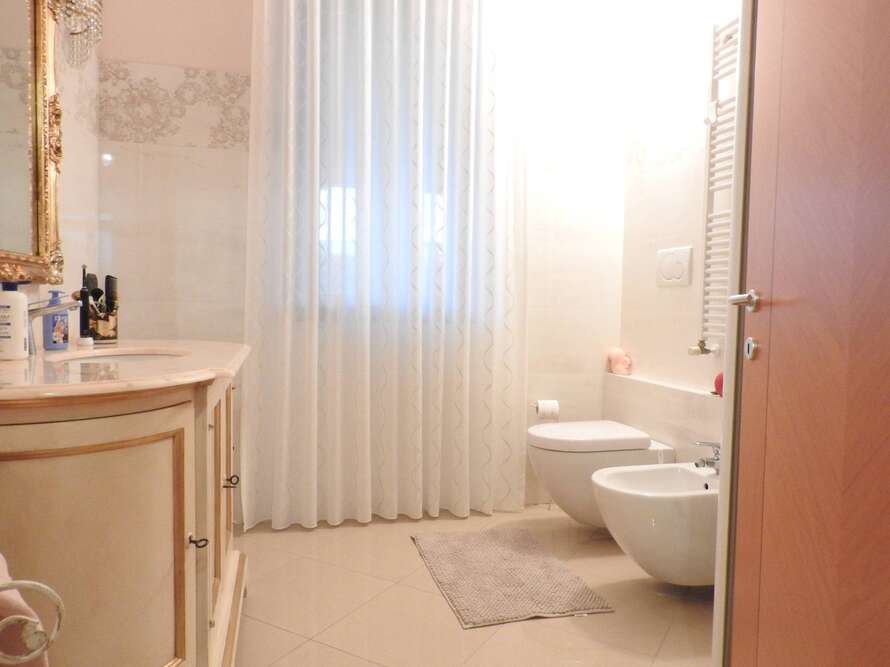 appartamento di 4 locali a bernareggio