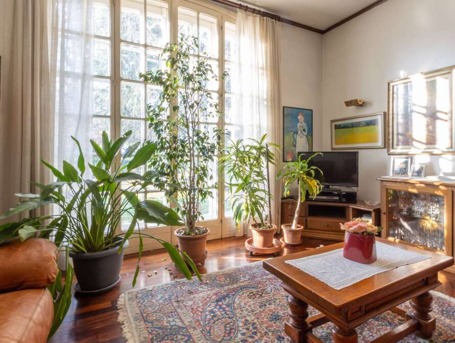 villa di 12 locali a usmate velate