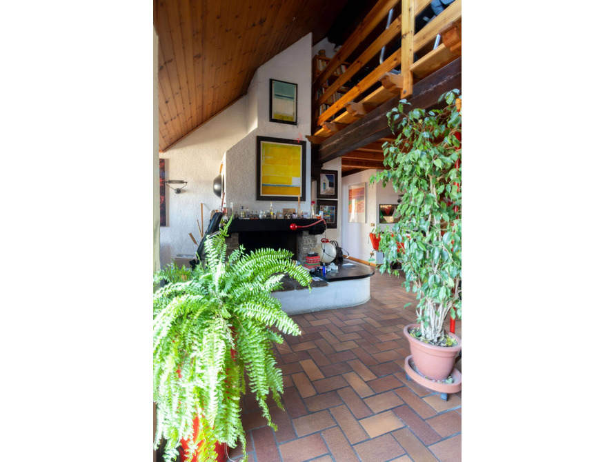 villa di 12 locali a usmate velate