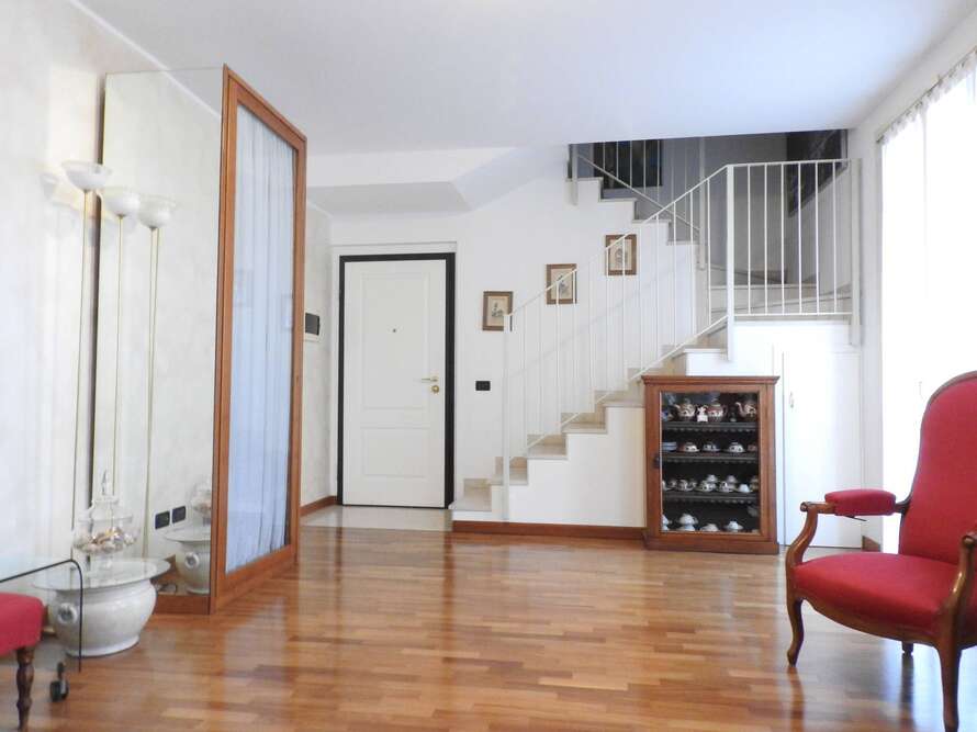 appartamento di 4 locali a robbiate