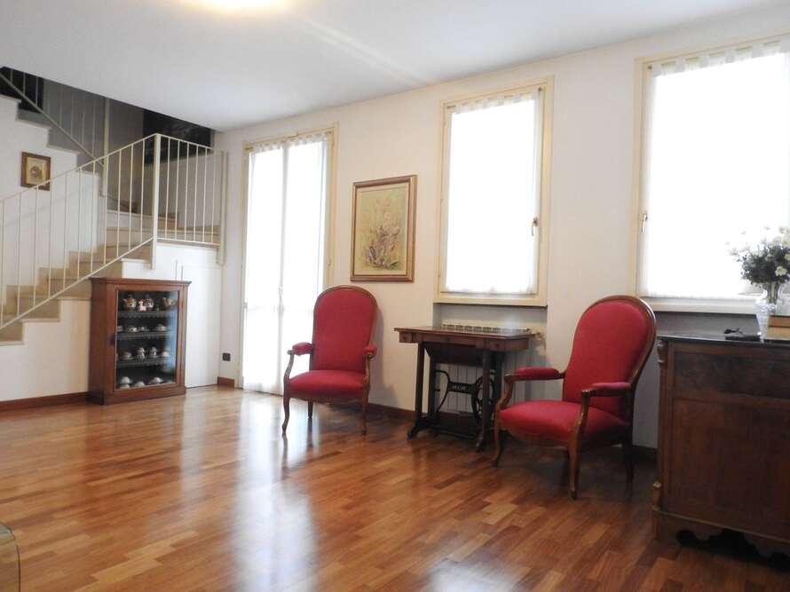 appartamento di 4 locali a robbiate