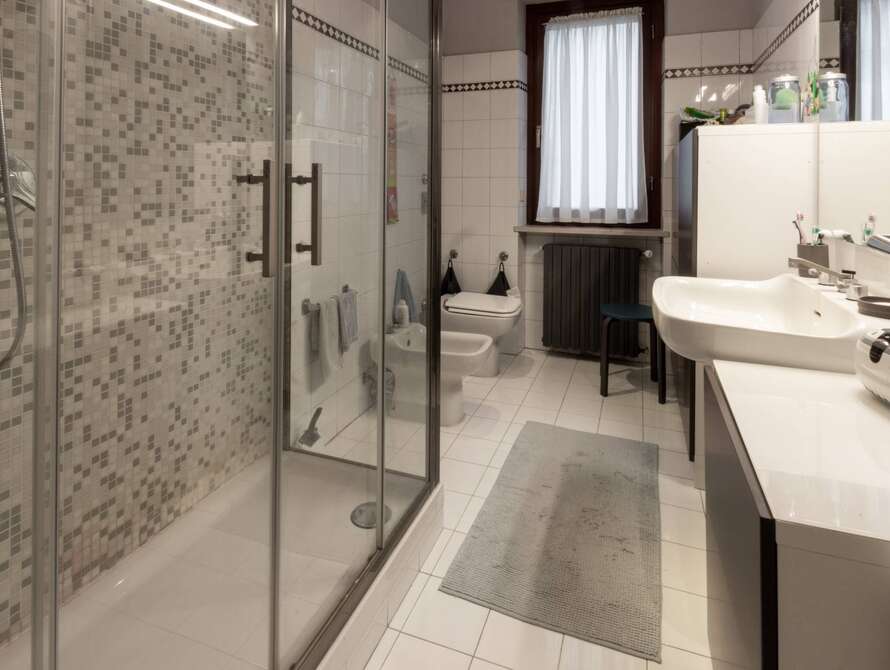 appartamento di 4 locali a usmate velate