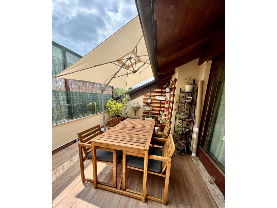 appartamento di 4 locali a usmate velate